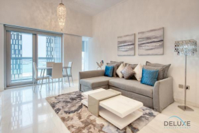 Sea Views 1BR in the Heart of Dubai Marina by Deluxe Holiday Homes
